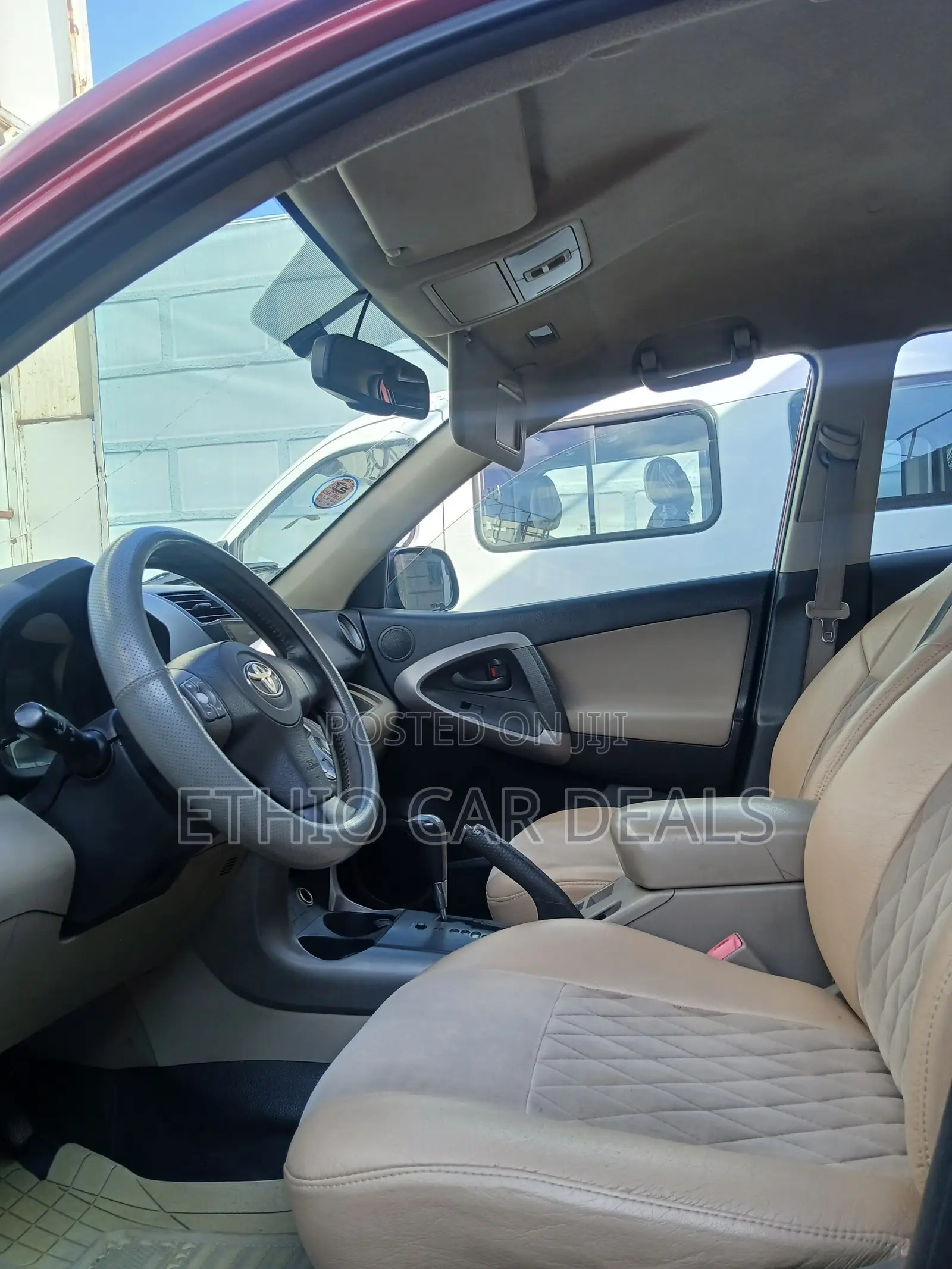 Toyota RAV4 2009 Red