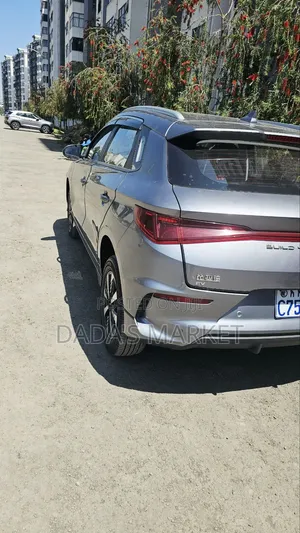 BYD E2 43 kWh 94 hp FWD 2025 Gray