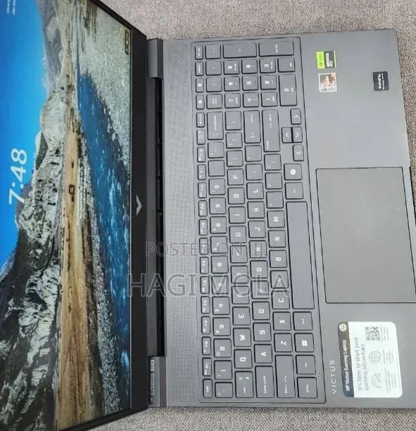 New Laptop HP Victus 16 16GB AMD Ryzen 7 SSD 1T