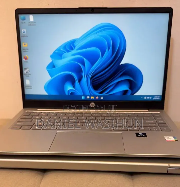 New Laptop HP Stream Notebook 16GB Intel Core i7 SSD 512GB