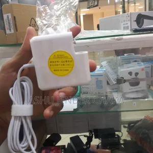 Mac T Type Charger