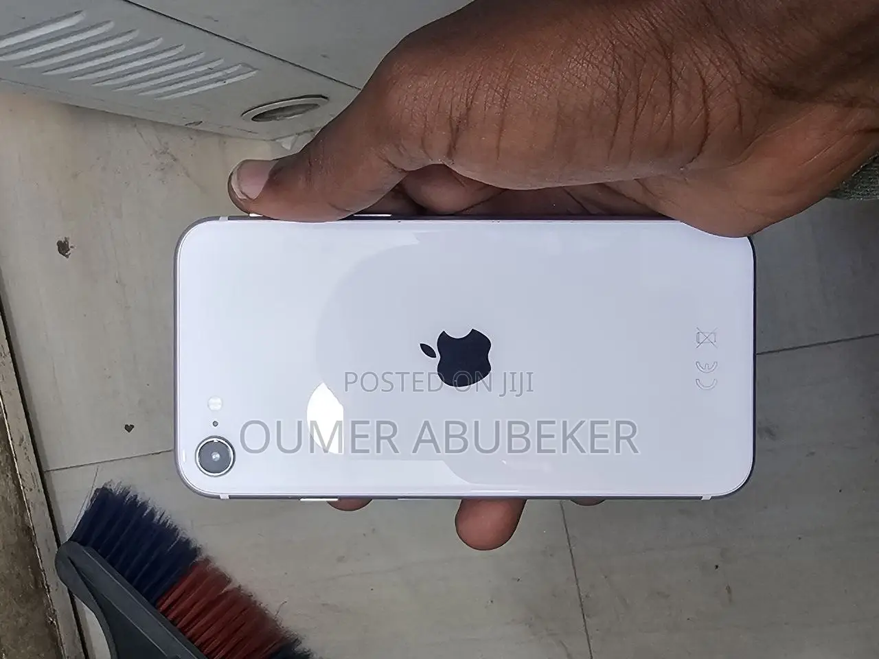 Apple iPhone SE (2022) 128 GB White