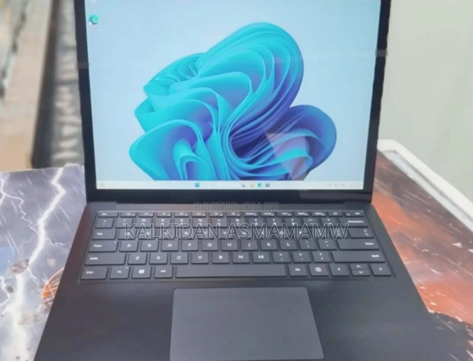 New Laptop Microsoft Surface Laptop 5 16GB Intel Core i7 SSD 256GB