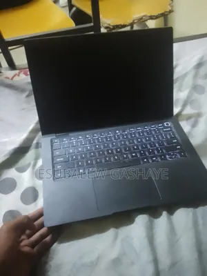 New Laptop Dell Latitude 7420 16GB Intel Core i5 SSD 512GB