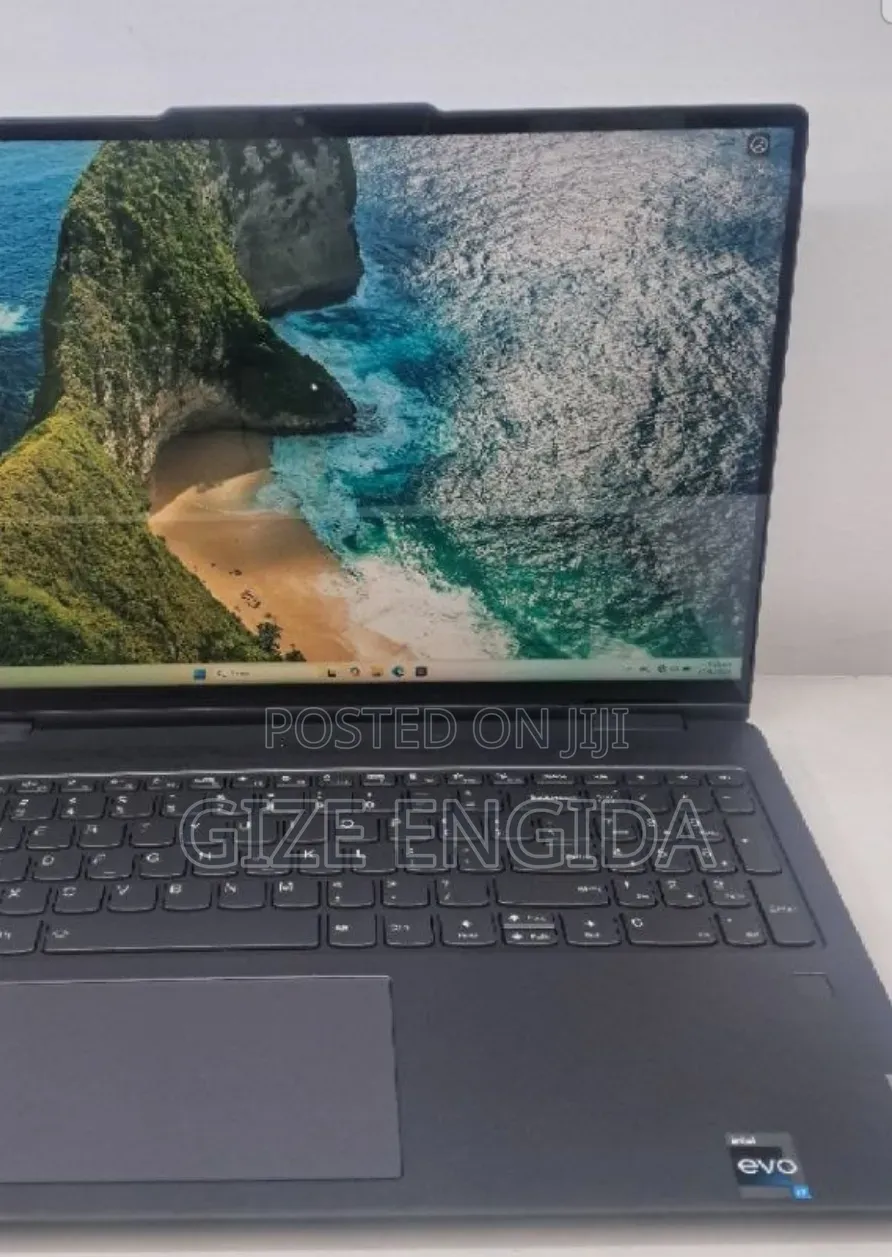 New Laptop Lenovo ThinkPad X390 Yoga 16GB Intel Core i7 SSD 512GB