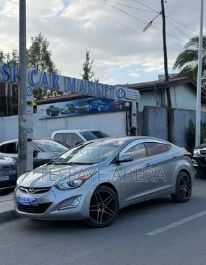 Hyundai Avante 2015 Silver