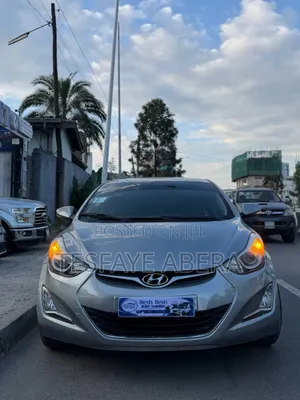 Hyundai Avante 2015 Silver