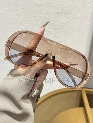 Women Modern Glasses ዘመናዊ የሴቶች መነፅሮች