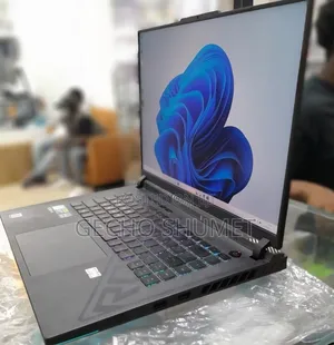 New Laptop Asus ROG Strix G18 32GB Intel Core i9 SSD 1T