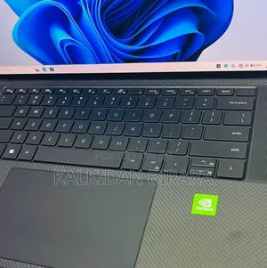 New Laptop Dell Precision 5570 16GB Intel Core i7 SSD 512GB