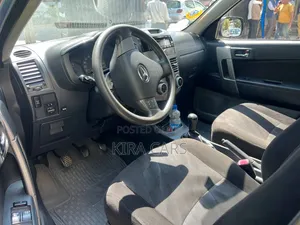 Daihatsu Terios 2013 Blue