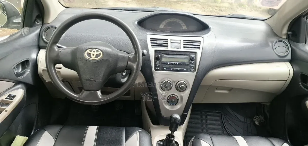 Toyota Yaris 2007