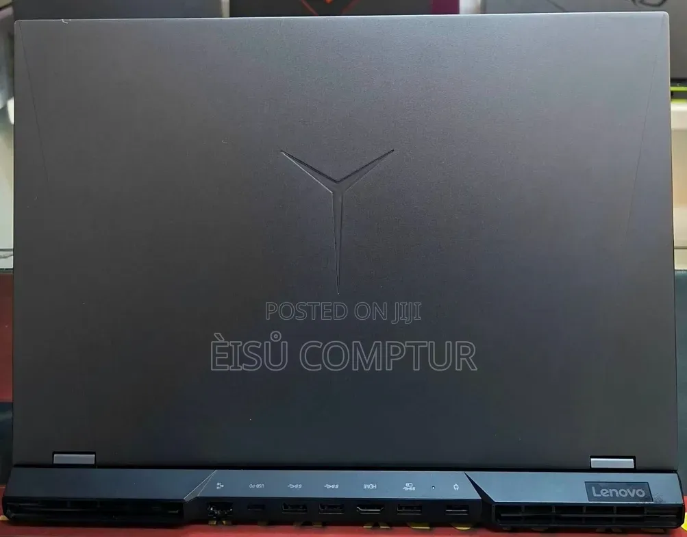 New Laptop Lenovo Legion 9 16GB AMD Ryzen 7 SSD 512GB