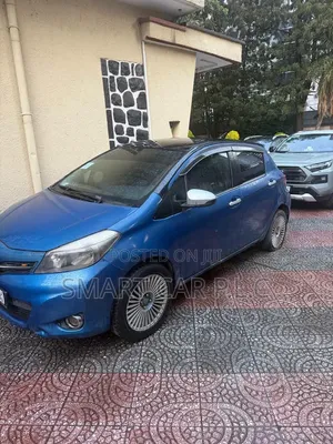 Toyota Yaris 2013 Blue