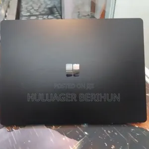 New Laptop Microsoft Surface Laptop 5 16GB Intel Core i7 SSD 256GB