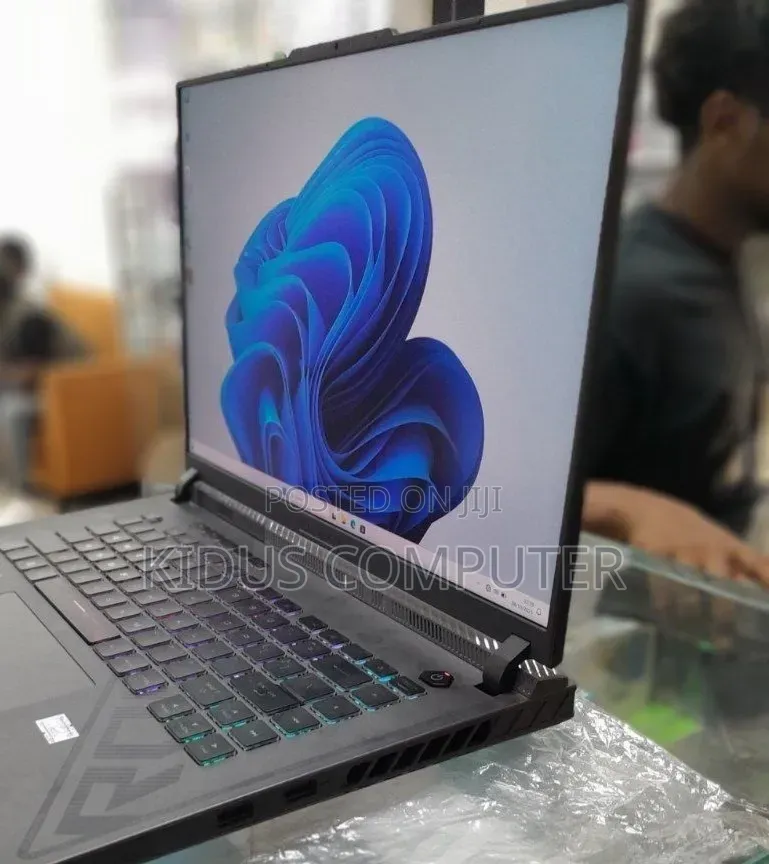 New Laptop Asus ROG Strix G16 G614 32GB Intel Core i9 SSD 1T