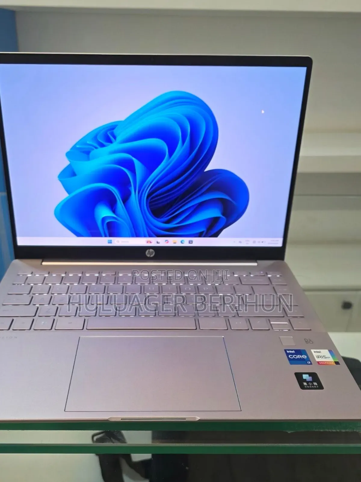 New Laptop HP Pavilion 14 16GB Intel Core i7 SSD 1T