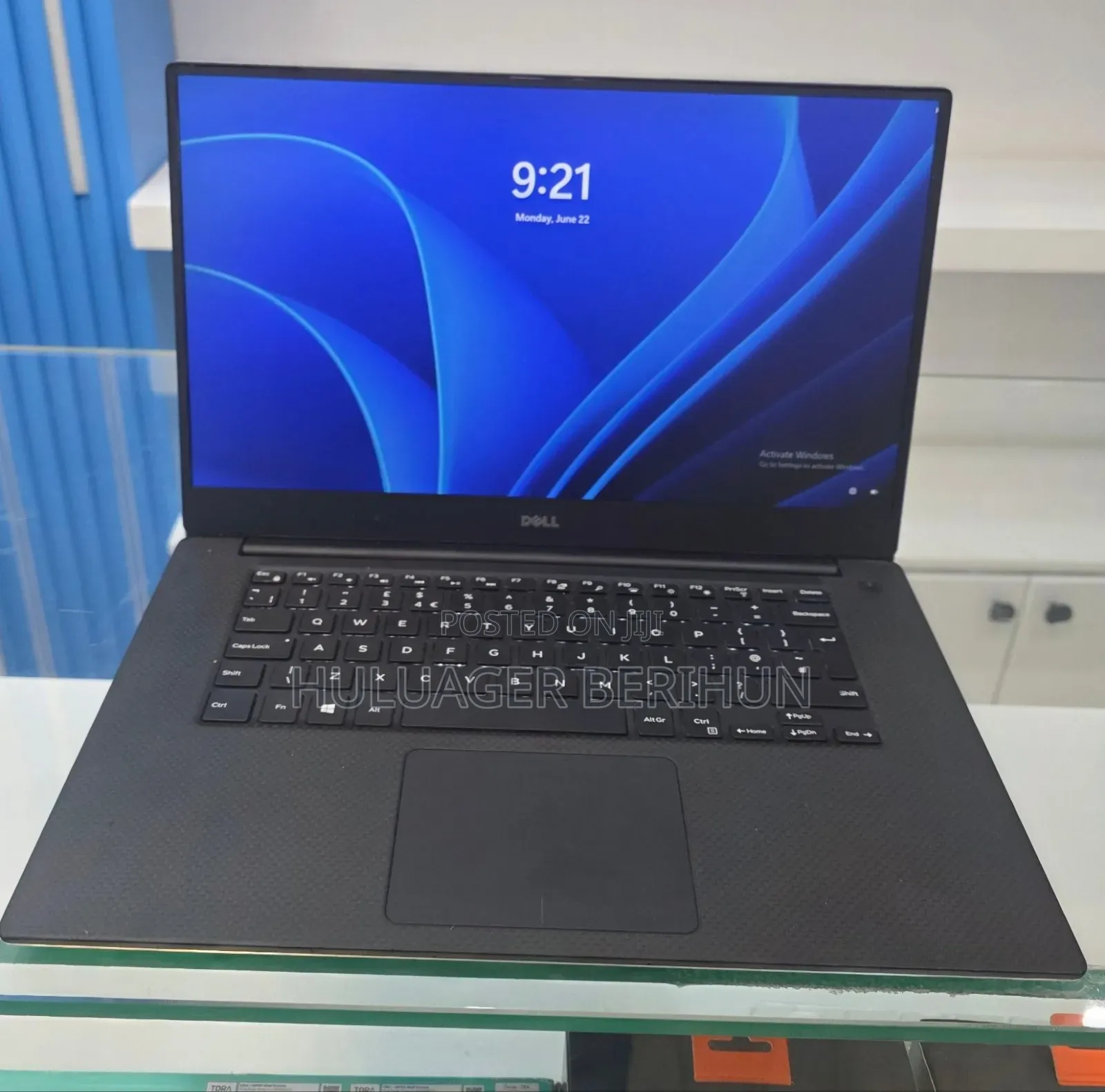 New Laptop Dell Precision 5540 16GB Intel Core i7 SSD 512GB
