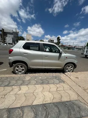 Suzuki S-Presso 2022 Silver