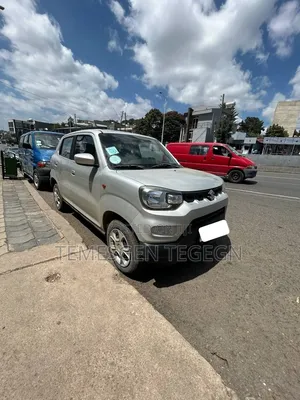 Suzuki S-Presso 2022 Silver