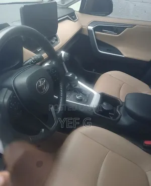 Toyota RAV4 2022