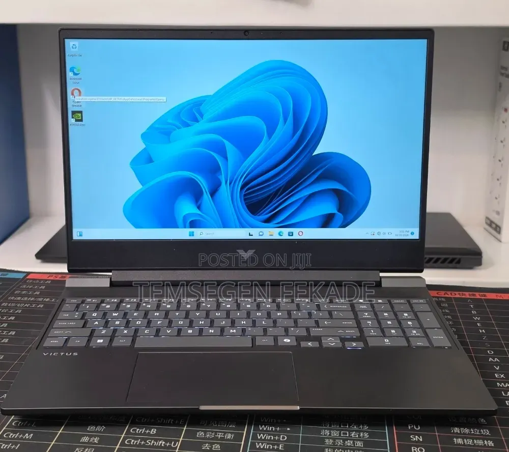 New Laptop HP Victus 15 16GB AMD Ryzen 7 SSD 512GB