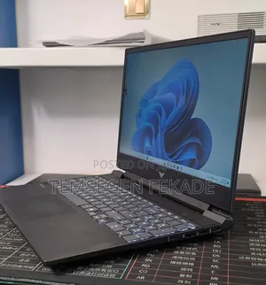 New Laptop HP Victus 15 16GB AMD Ryzen 7 SSD 512GB