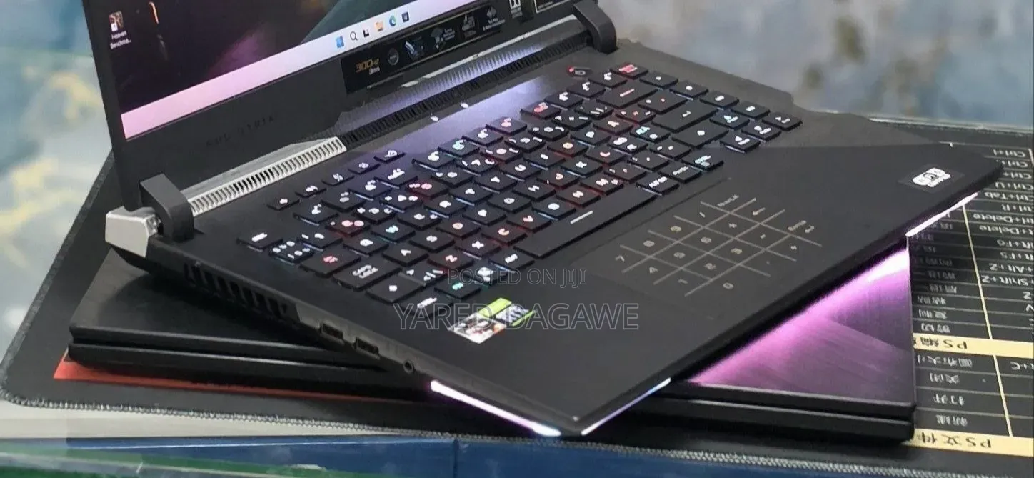 New Laptop Asus ROG Strix G15 32GB AMD Ryzen 9 SSD 1T