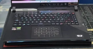 New Laptop Asus ROG Strix G15 32GB AMD Ryzen 9 SSD 1T
