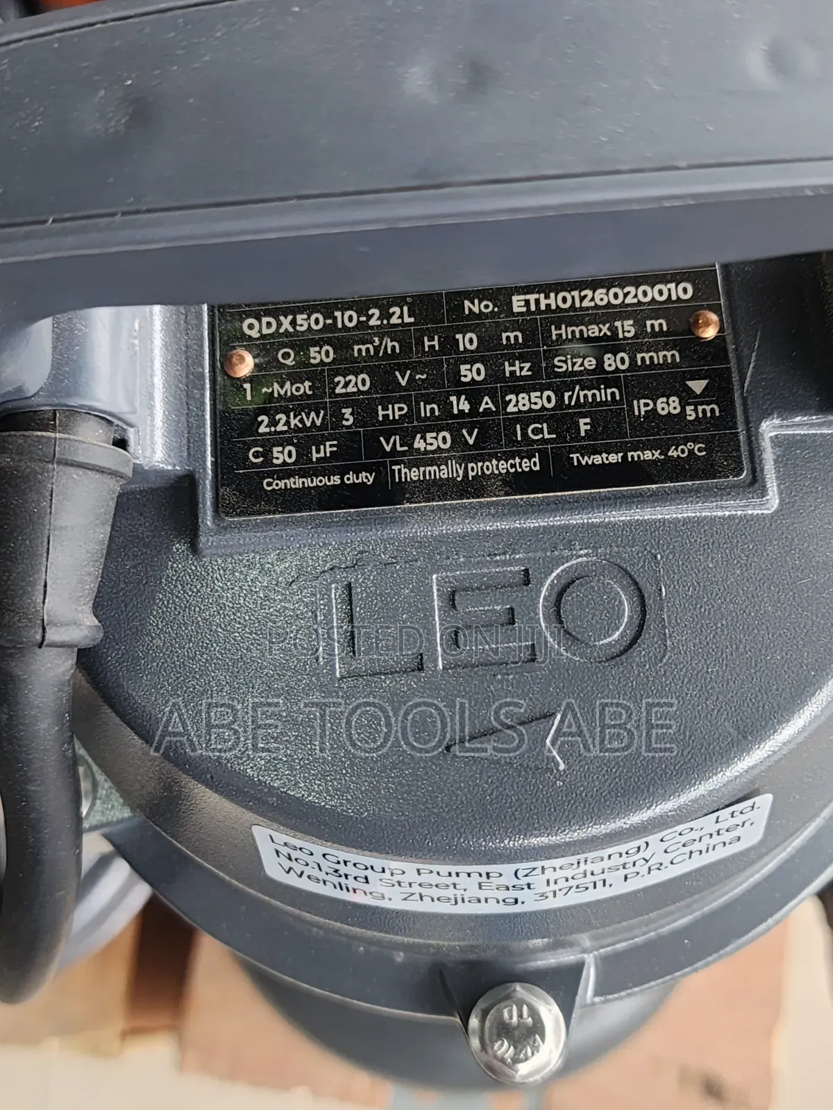 Leo QDX50-10-2.2L Submersible Pump
