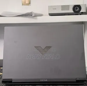 New Laptop HP Victus 15 16GB AMD Ryzen 7 SSD 512GB