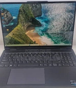 New Laptop Lenovo Yoga Slim 7 16GB Intel Core i7 SSD 1T