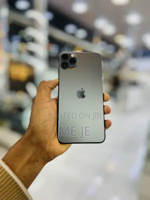 Apple iPhone 11 Pro Max 64 GB