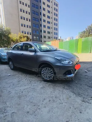 Suzuki Dzire 2022 Silver