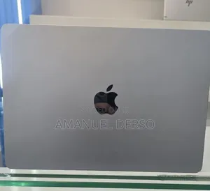 New Laptop Apple MacBook Air 2025 M4 16GB Apple M4 Pro SSD 256GB