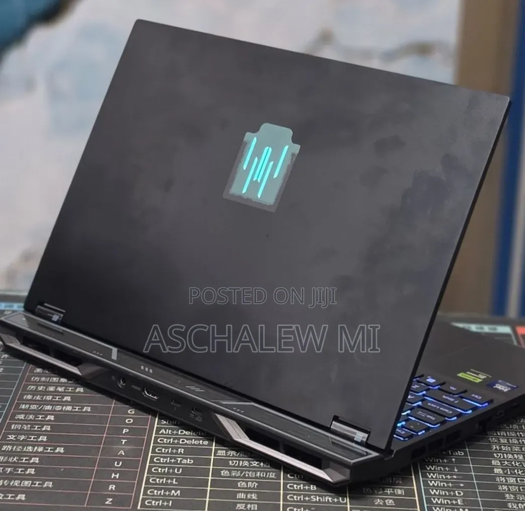 New Laptop Acer Predator Helios Neo 16 16GB Intel Core Ultra 9 SSD 1T