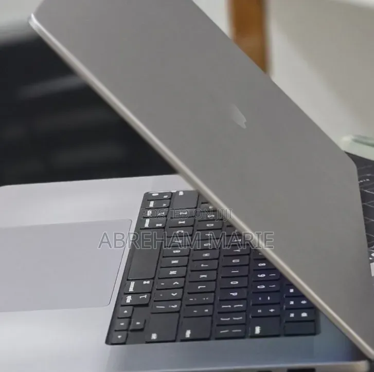 New Laptop Apple MacBook Pro 2021 M1 Max 64GB Apple M1 Max SSD 1T