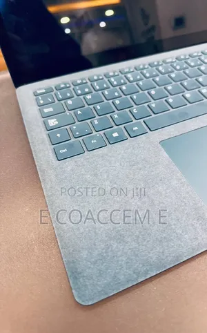 New Laptop Microsoft Surface Laptop 3 16GB Intel Core i7 SSD 512GB