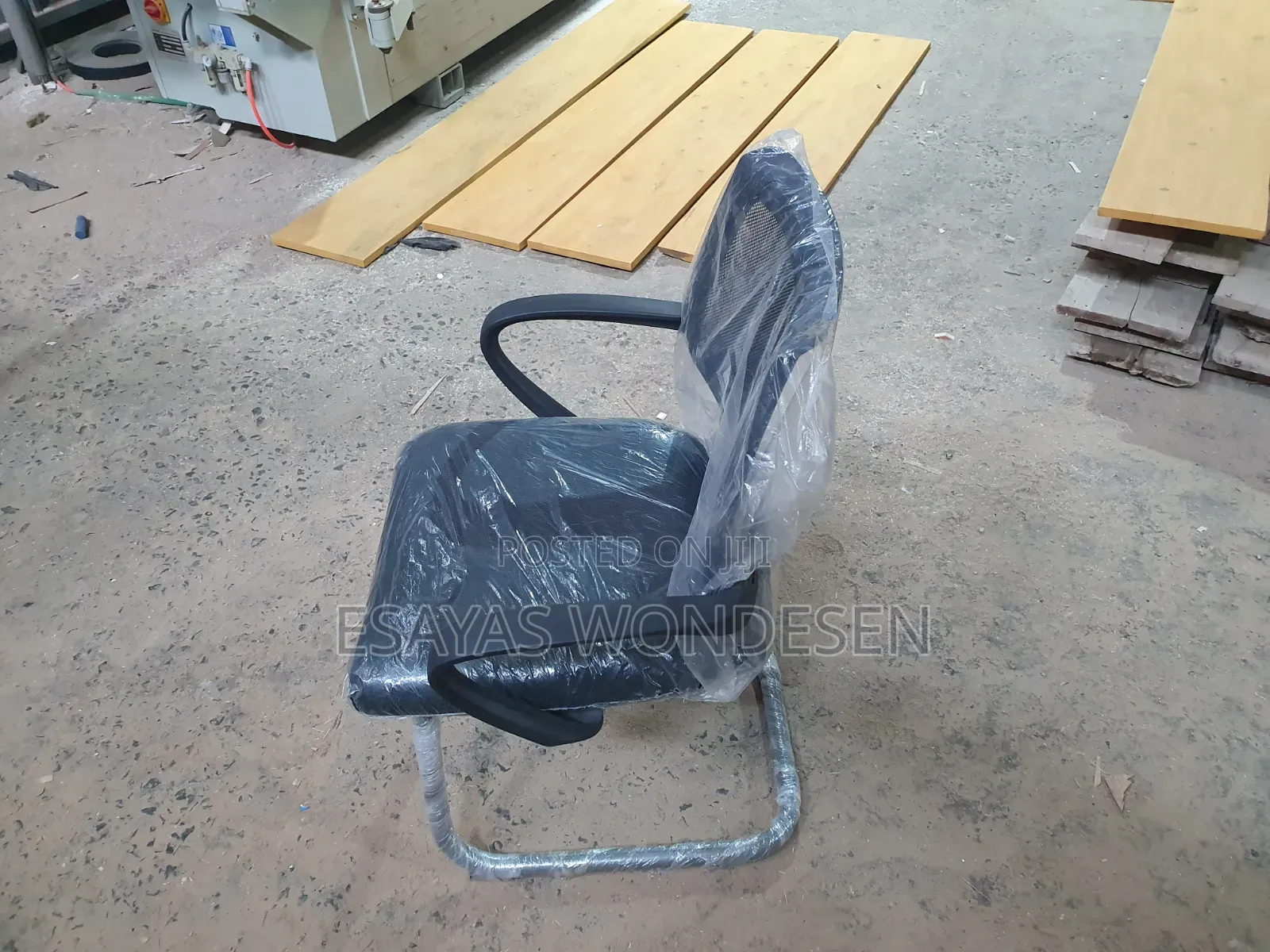 Gust Chair for Office