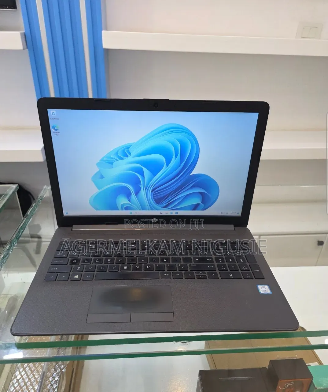 New Laptop HP Stream Notebook 8GB Intel Core i5 SSD 128GB