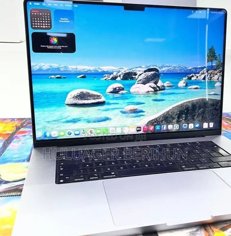 New Laptop Apple MacBook Pro 2021 M1 16GB Apple M1 Pro SSD 1T