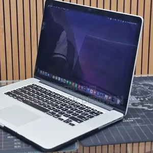 New Laptop Apple MacBook Pro 2015 16GB Intel Core i7 SSD 512GB