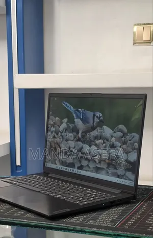 New Laptop Lenovo 16GB Intel Core i5 SSD 512GB