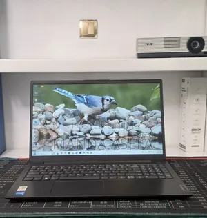 New Laptop Lenovo 16GB Intel Core i5 SSD 512GB