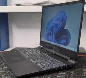 New Laptop HP Victus 15 16GB AMD Ryzen 7 SSD 512GB