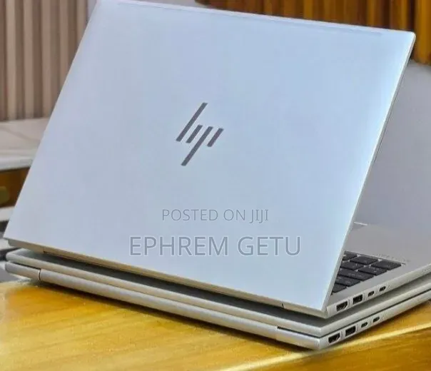 New Laptop HP EliteBook 830 G9 16GB Intel Core i5 SSD 512GB