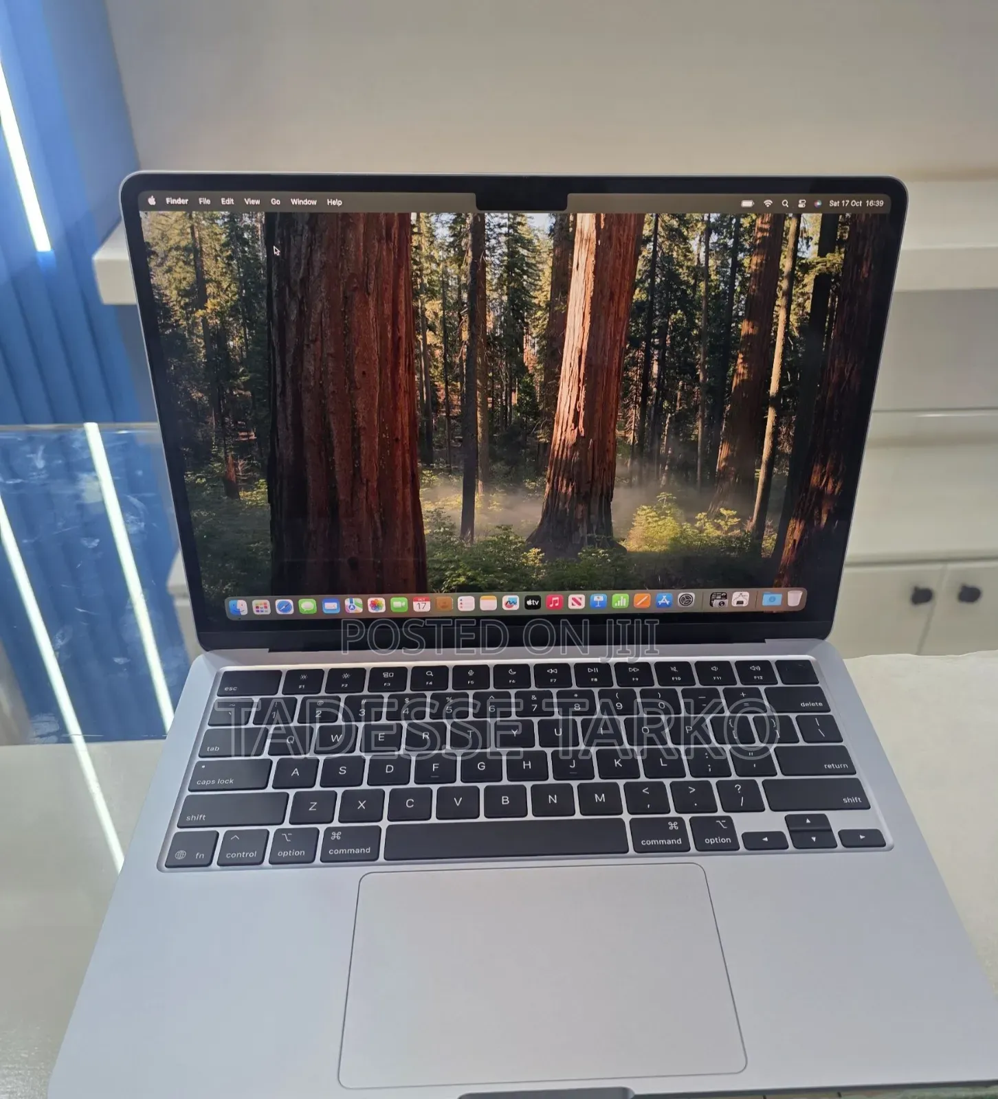 New Laptop Apple MacBook Air 2025 M4 16GB Apple M4 SSD 512GB