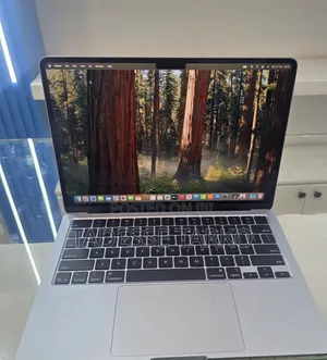 New Laptop Apple MacBook Air 2025 M4 16GB Apple M4 SSD 512GB