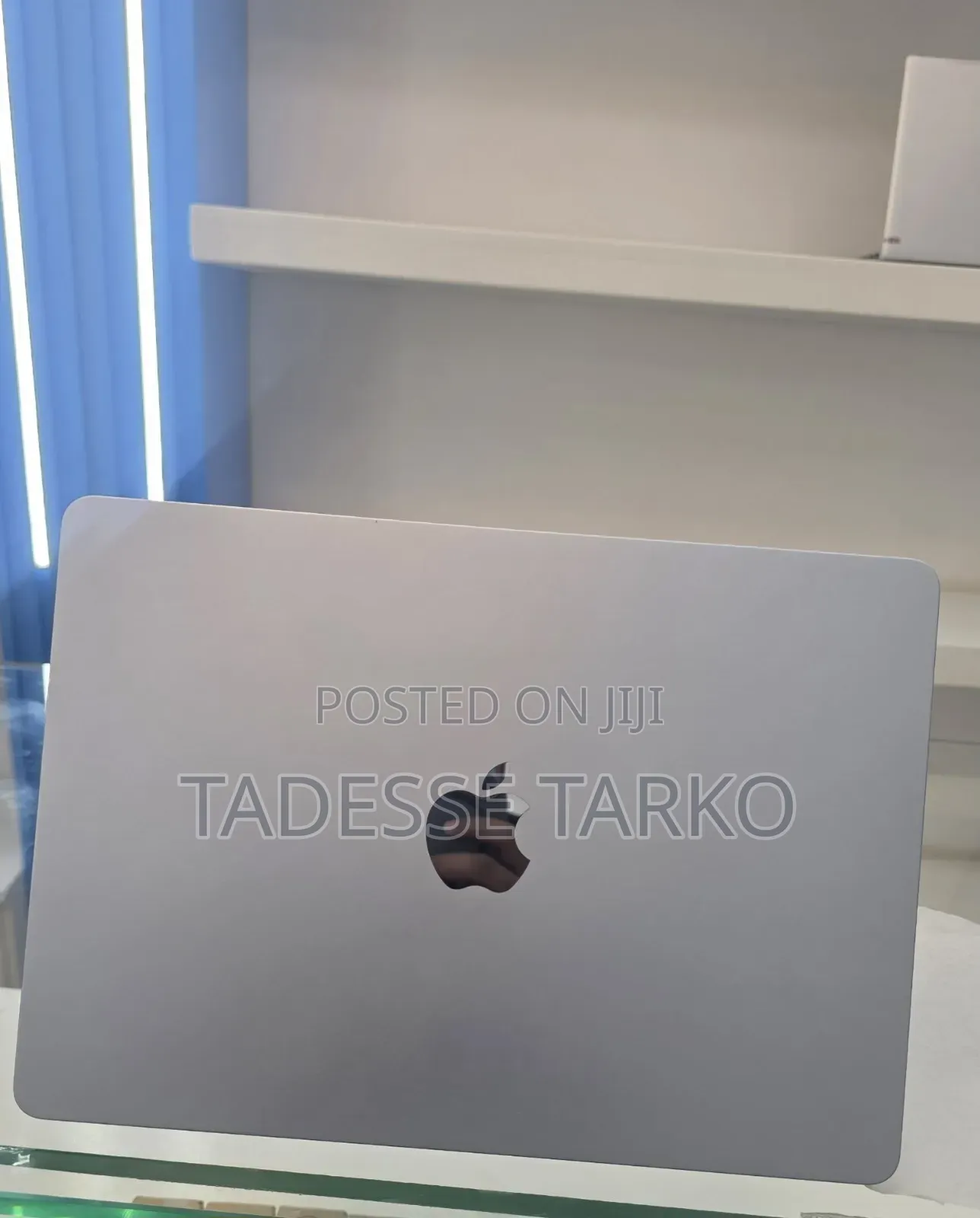 New Laptop Apple MacBook Air 2025 M4 16GB Apple M4 SSD 512GB
