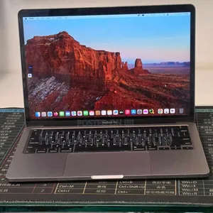 New Laptop Apple MacBook Pro 2020 8GB Intel Core i7 SSD 256GB